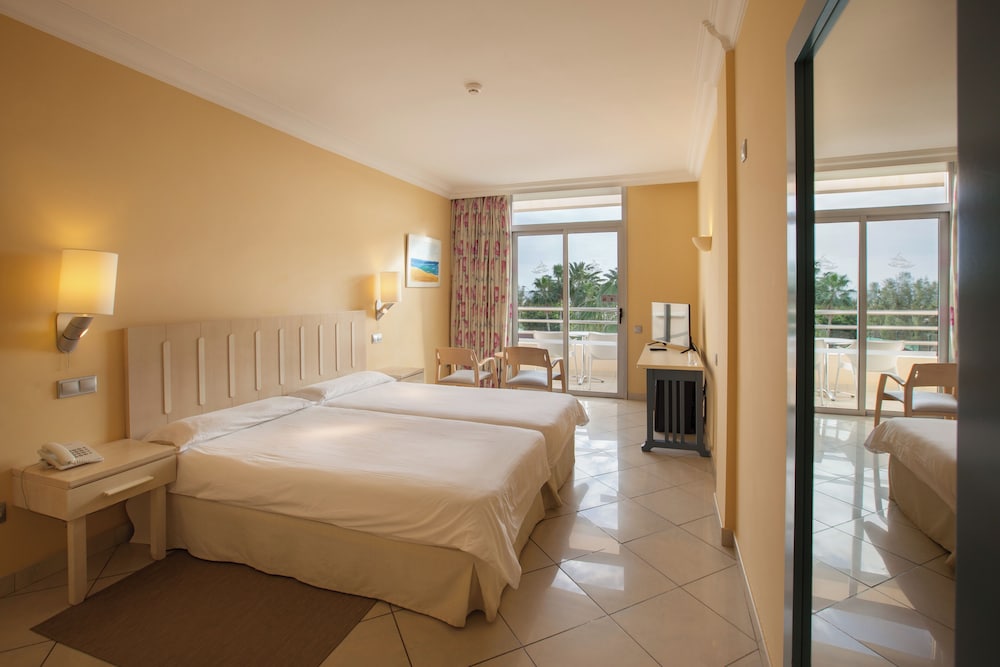 Standard Double Room, Balcony, Garden View - Photo 1