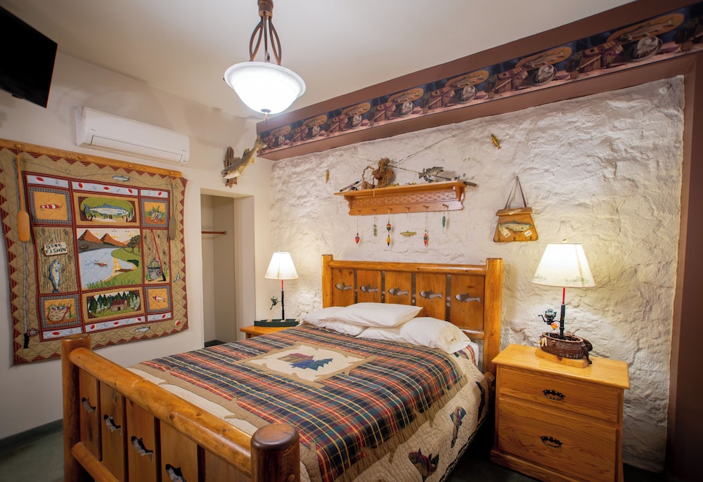 Standard Room (Fishing Room)