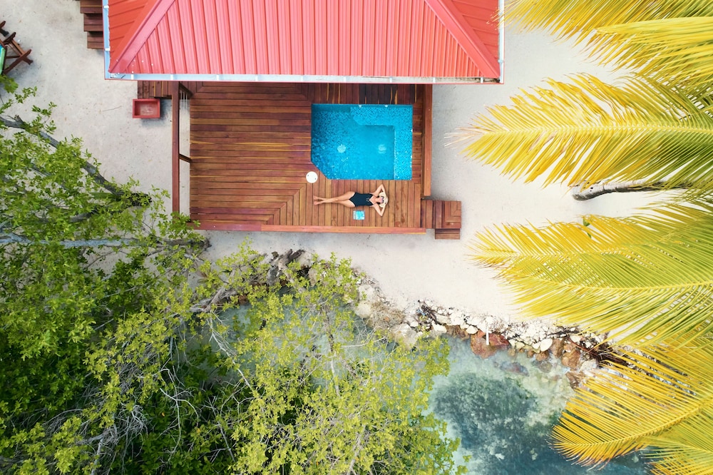 3 Bedroom Villa w/ Private Pool photo 2