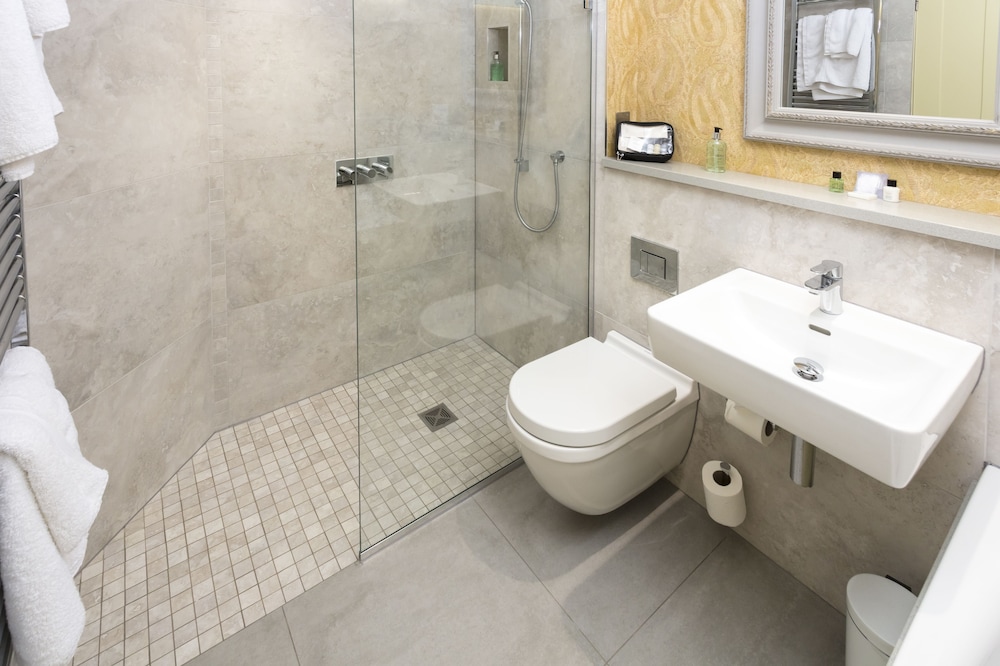 Beech Suite - Photo 12