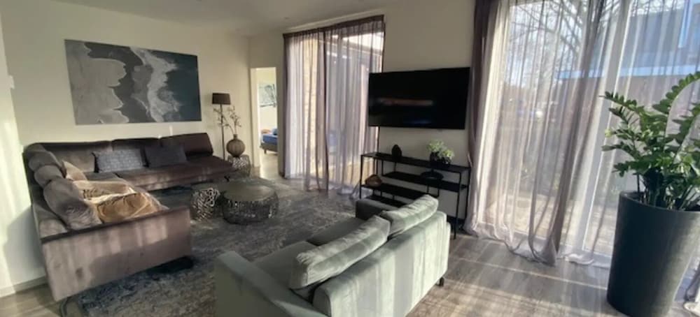 Eco Villa 12
