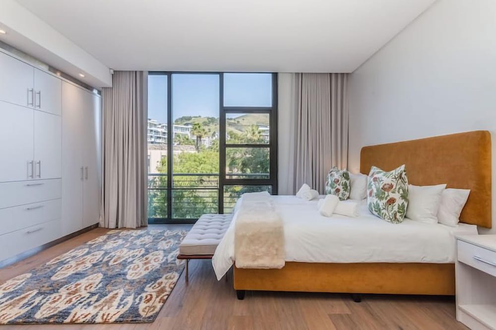 Three Bedroom Luxury Penthouse 1