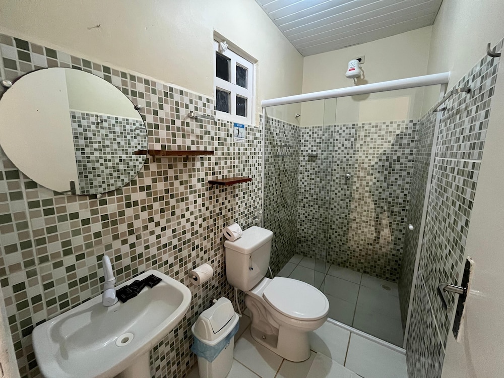 Standard Triple Room photo 3