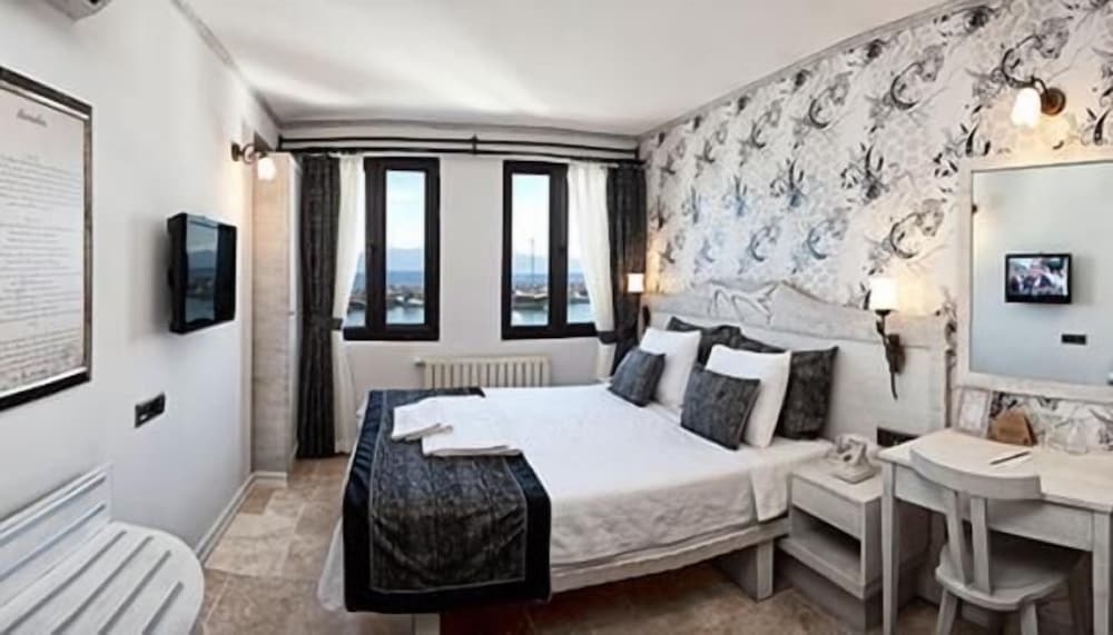 Superior Room, Sea View photo 1