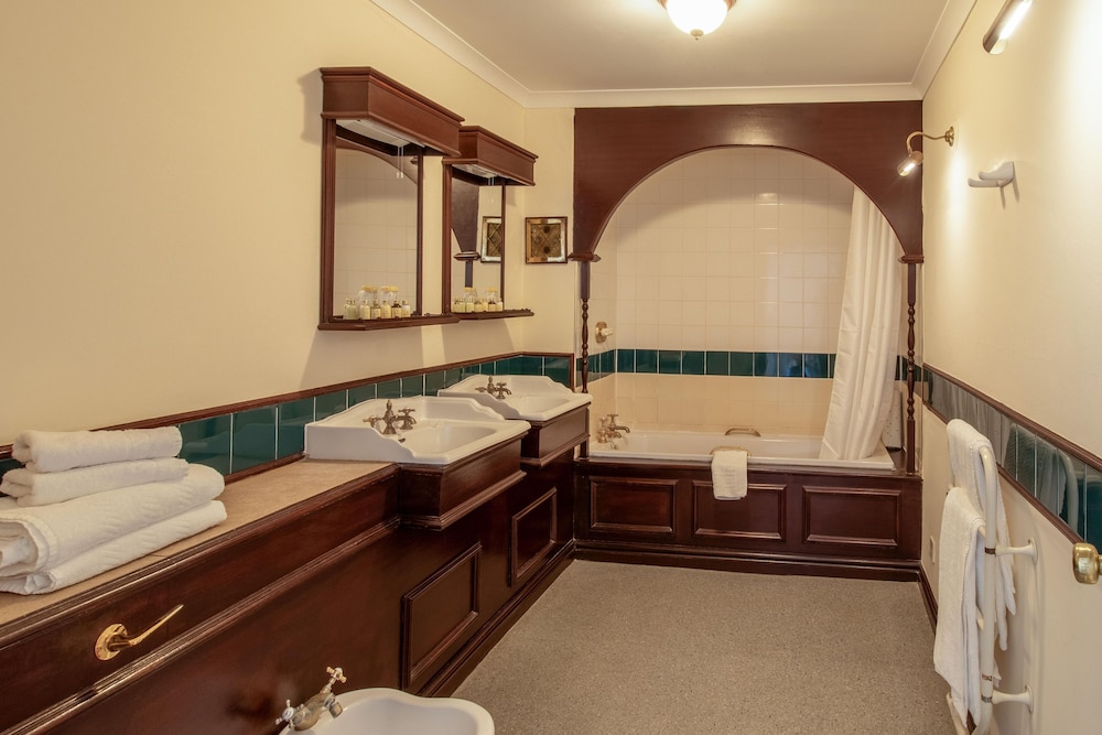 Suite - Photo 10