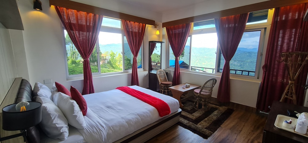 Deluxe Double Room photo 3