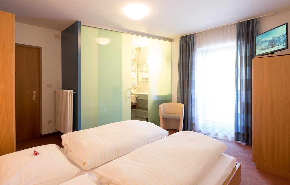 Classic Double Room photo 1