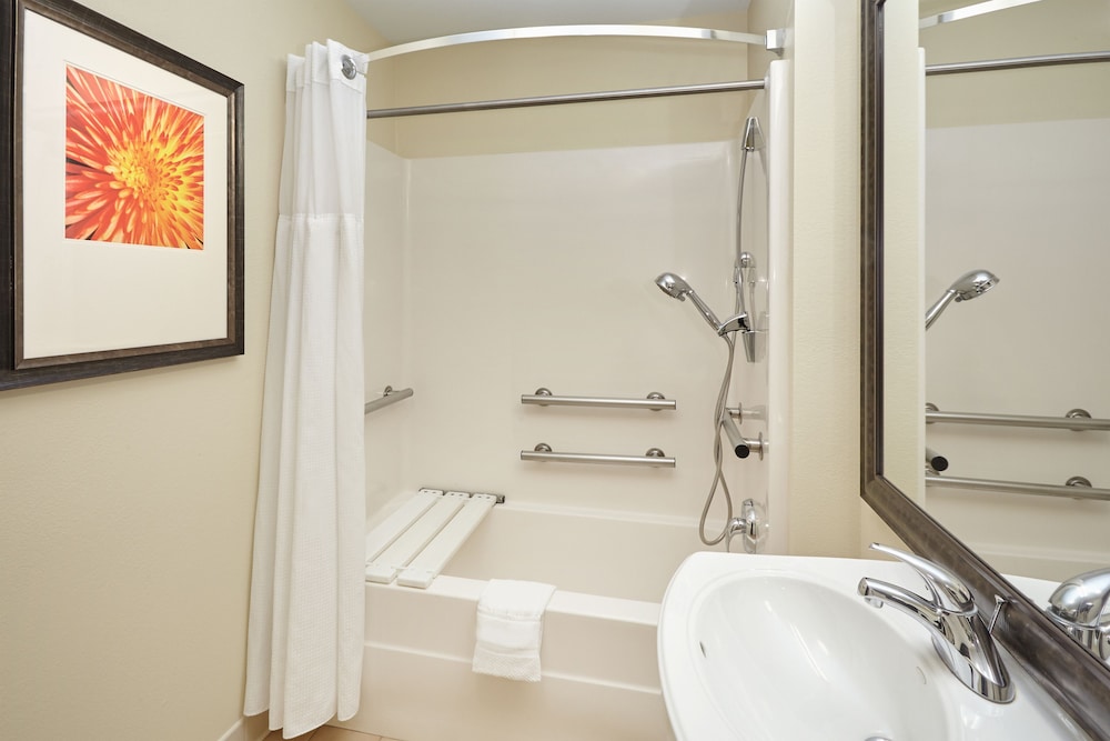 Studio Suite, 1 Double Bed, Accessible, Kitchen (Access Tub) - Photo 3