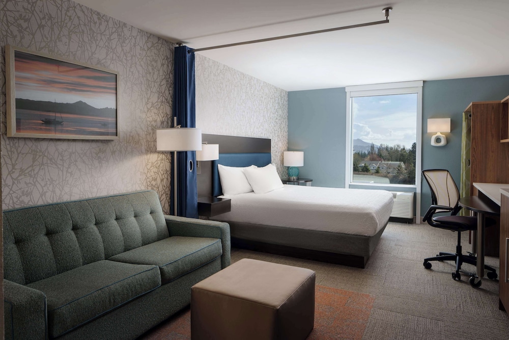 Studio, 1 King Bed, Accessible, Bathtub (Mobility & Hearing)