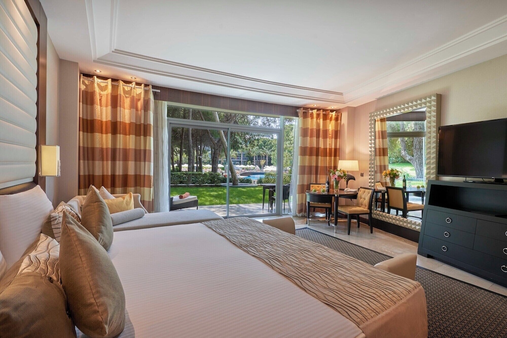 Superior Room, Garden View