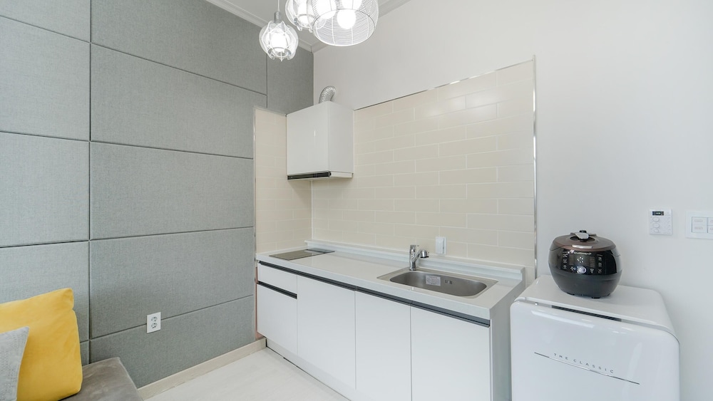 Basic Room, 1 Bedroom (GN2) - Photo 11