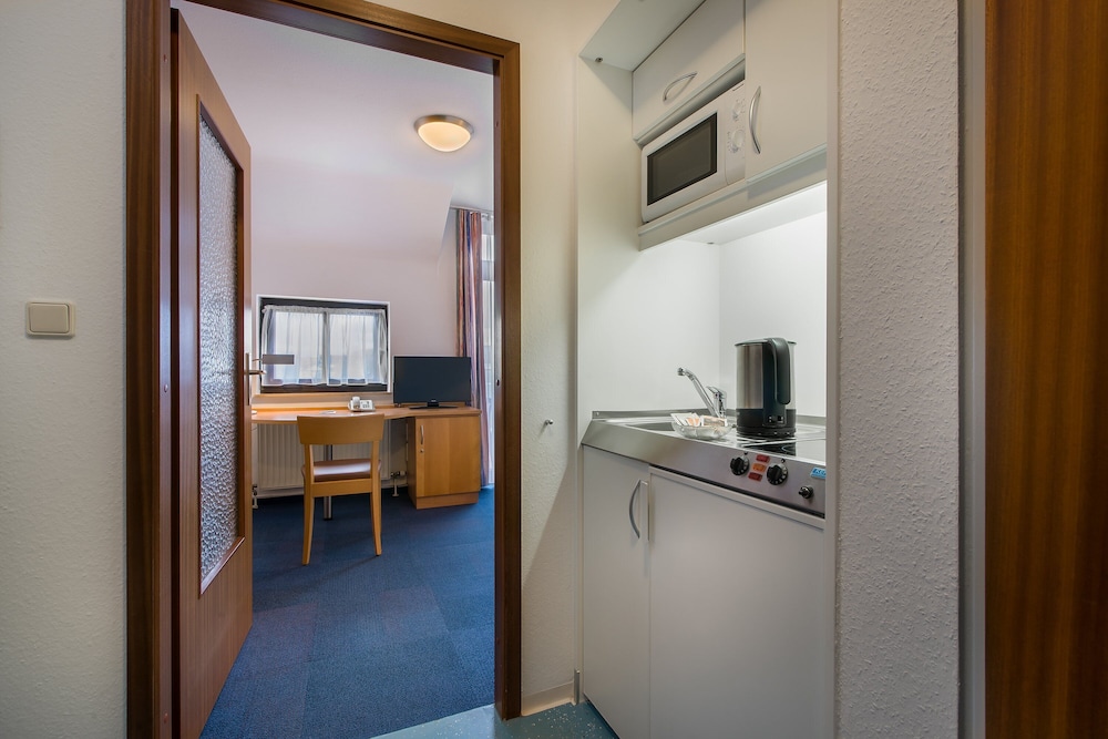 Standard Apartment, 1 Double Bed - Photo 7