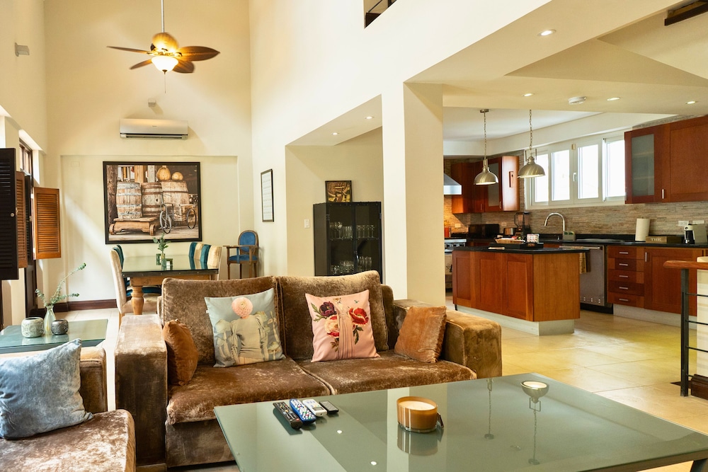 Exclusive House