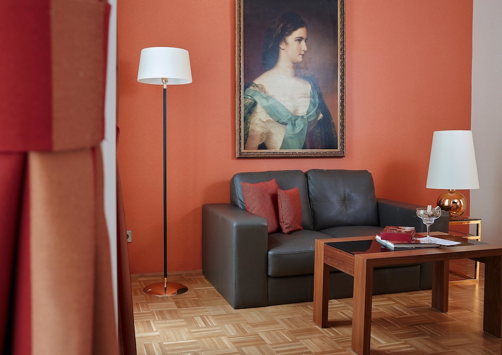 Superior Apartment, Kitchenette (For Double Use) thumbnail 5