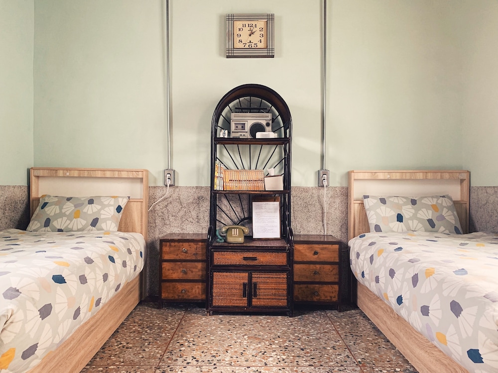 Signature Twin Room, 2 Twin Beds, Non Smoking - Photo 1