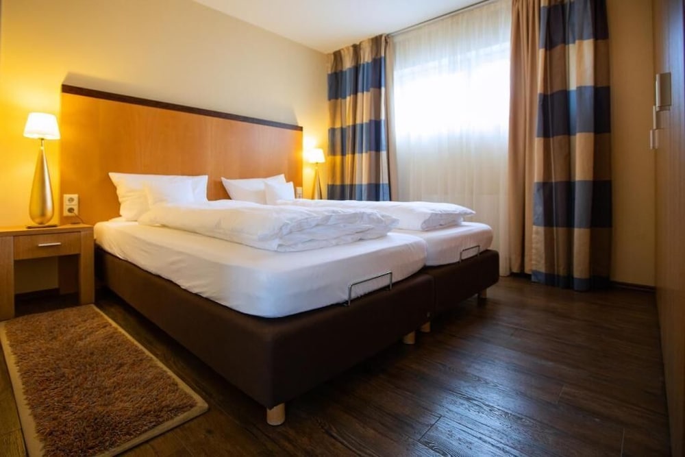 Junior Suite, 1 Double Bed with Sofa bed