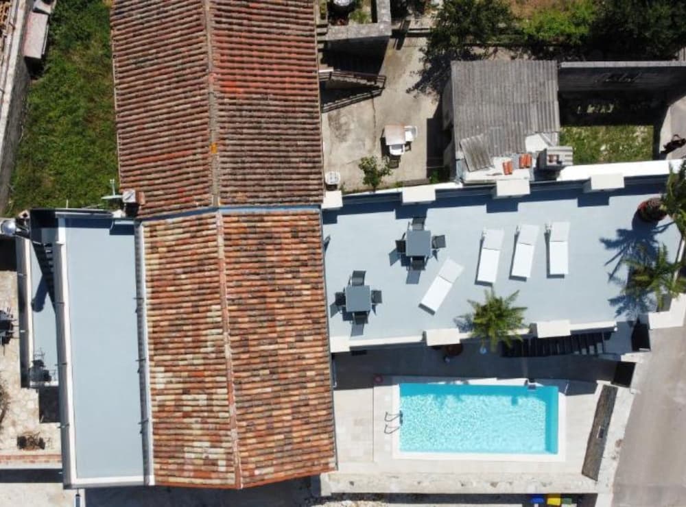 Villa (Villa Galant with Pool & Sauna Maruž)