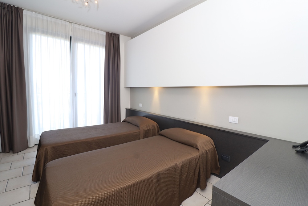 Superior Apartment photo 3