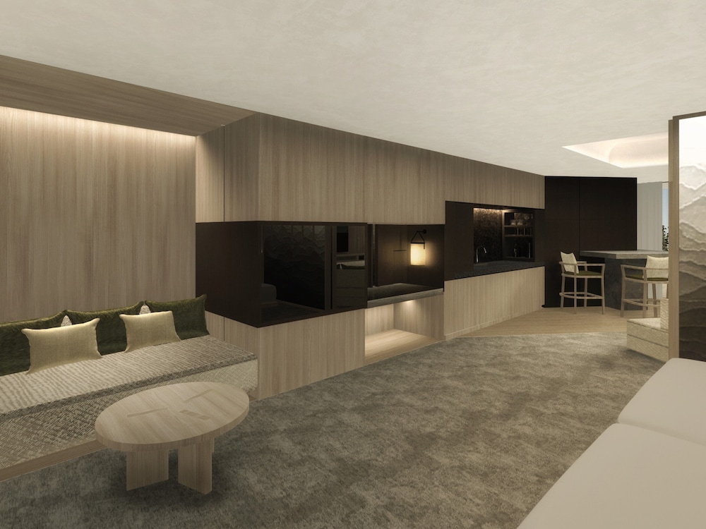 Dog-Friendly Spa Suite - Photo 1