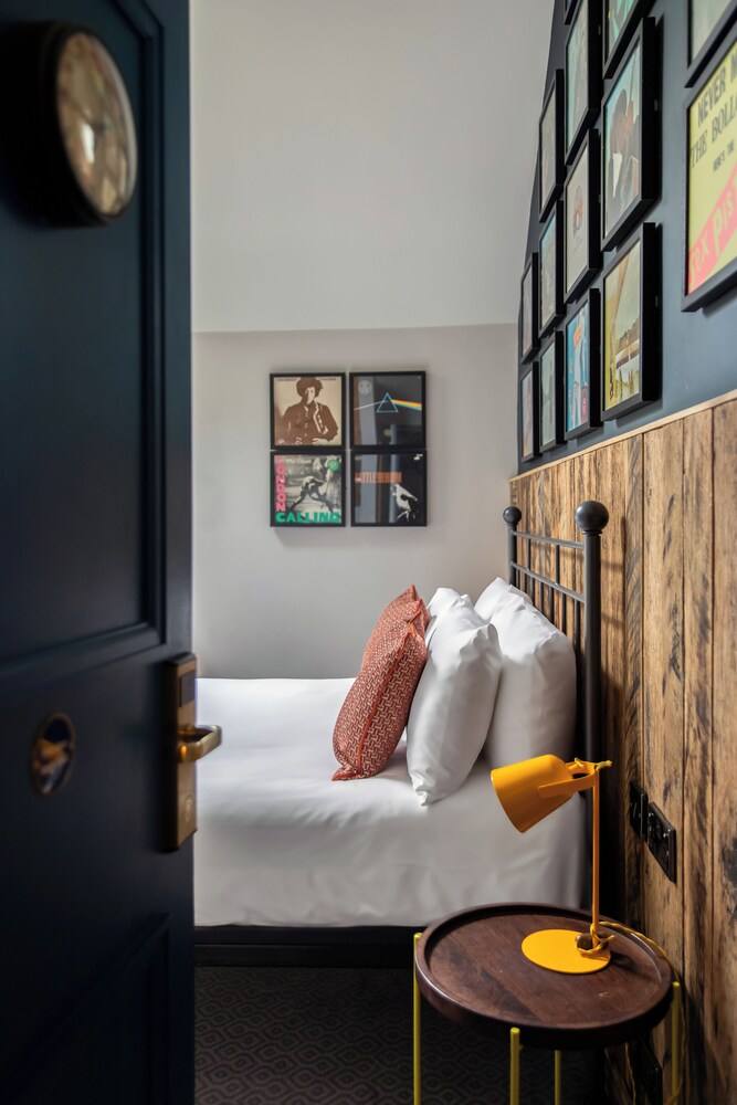Superior Double Room photo 2