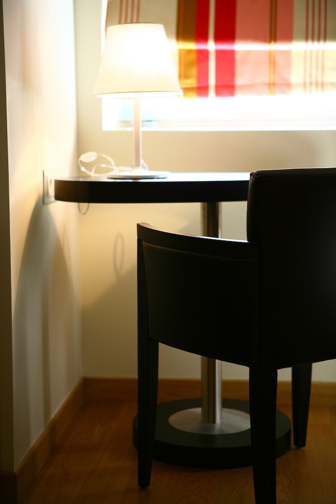 Classic Room (Thisio View)