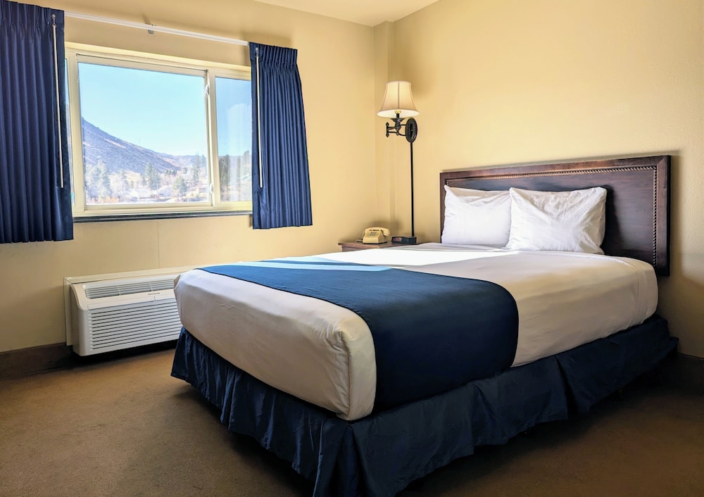 Room, 1 Queen Bed, Accessible - Photo 2