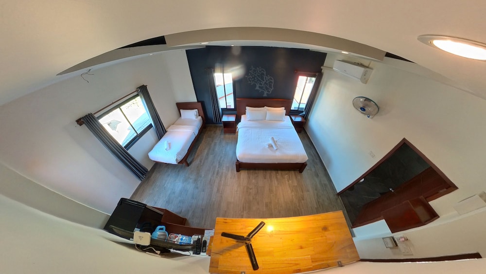 Premium Triple Room photo 1