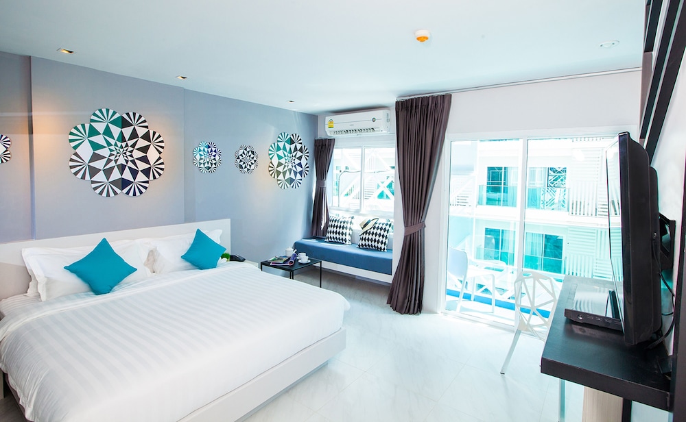 Deluxe Double Room photo 3