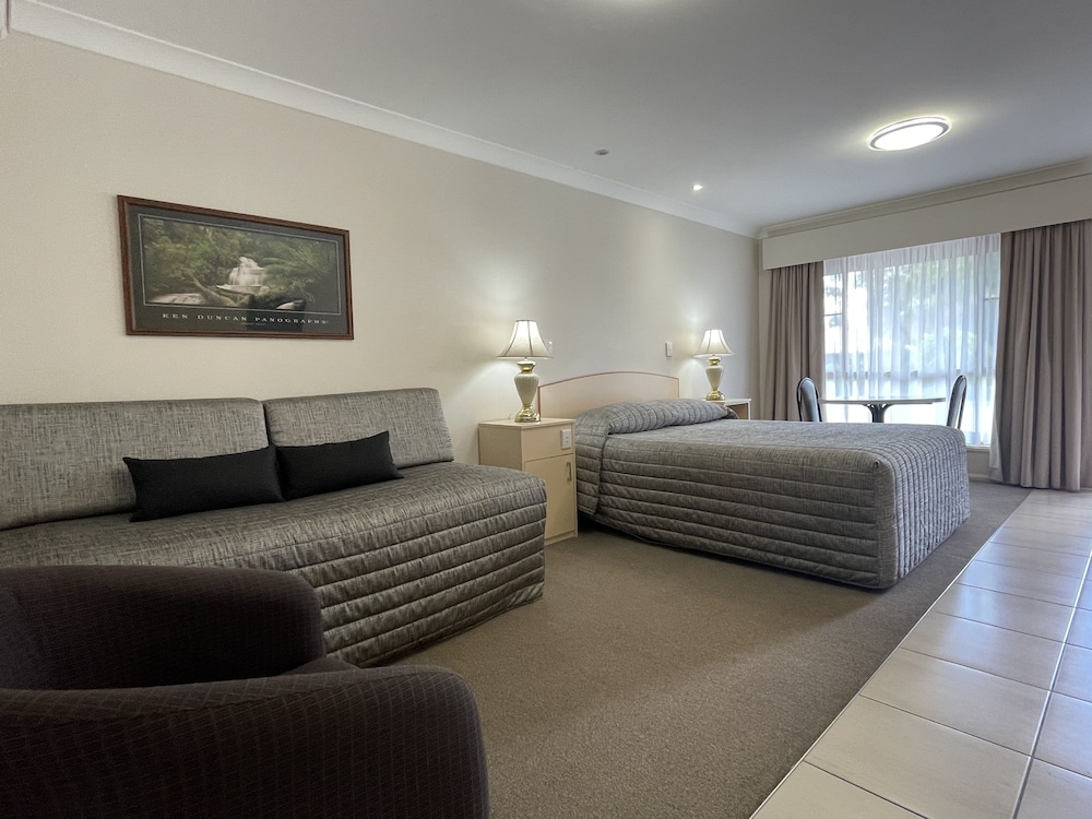 Disability Assisted Room photo 2