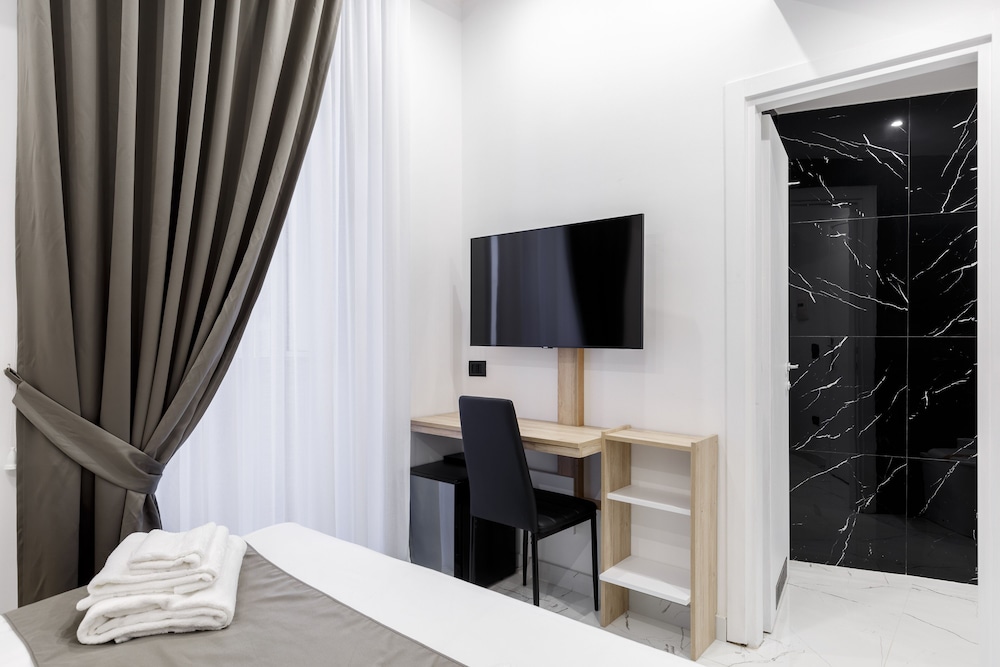 Basic Double or Twin Room photo 3