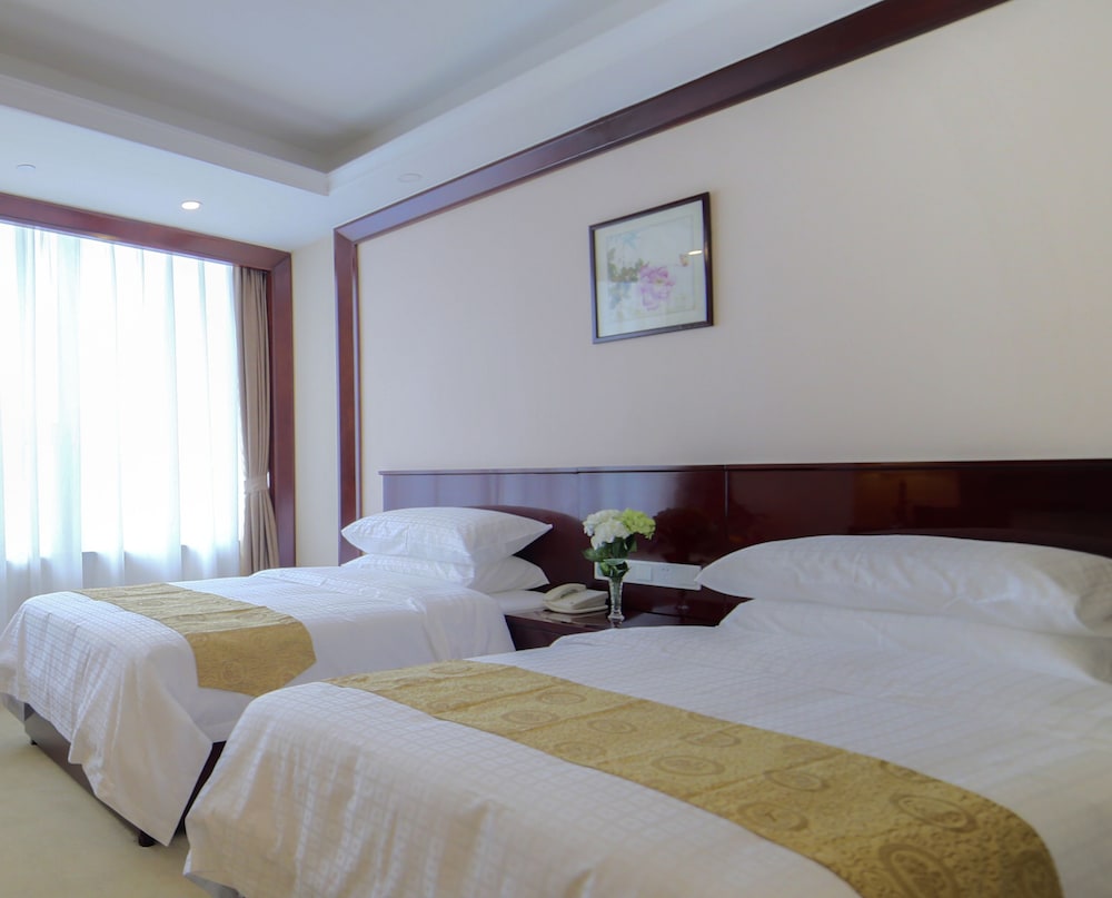 Premium Twin Room photo 1