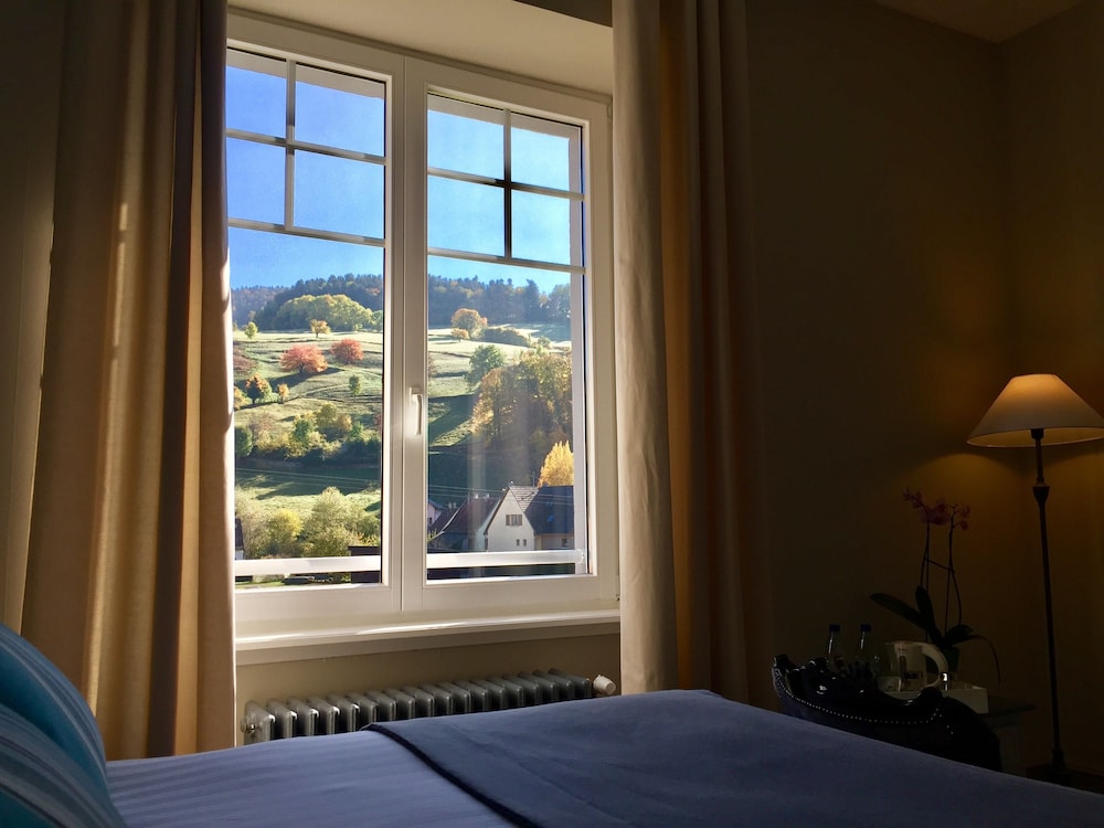 Standard Double Room, Ensuite (Célestine) photo 2
