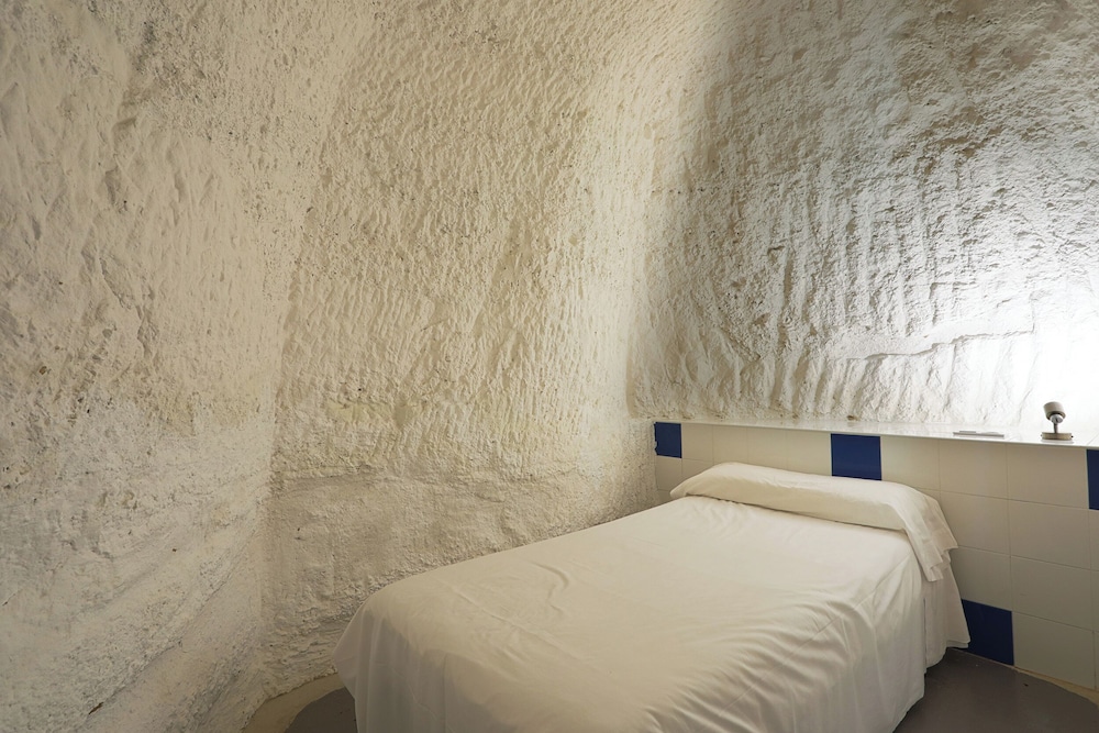 Deluxe Apartment, 3 Bedrooms, Terrace, City View photo 3