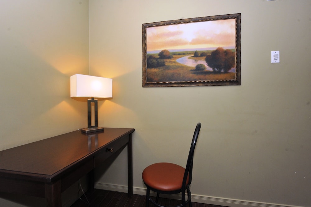 Standard Double Room, 2 Queen Beds, Pets Allowed photo 3