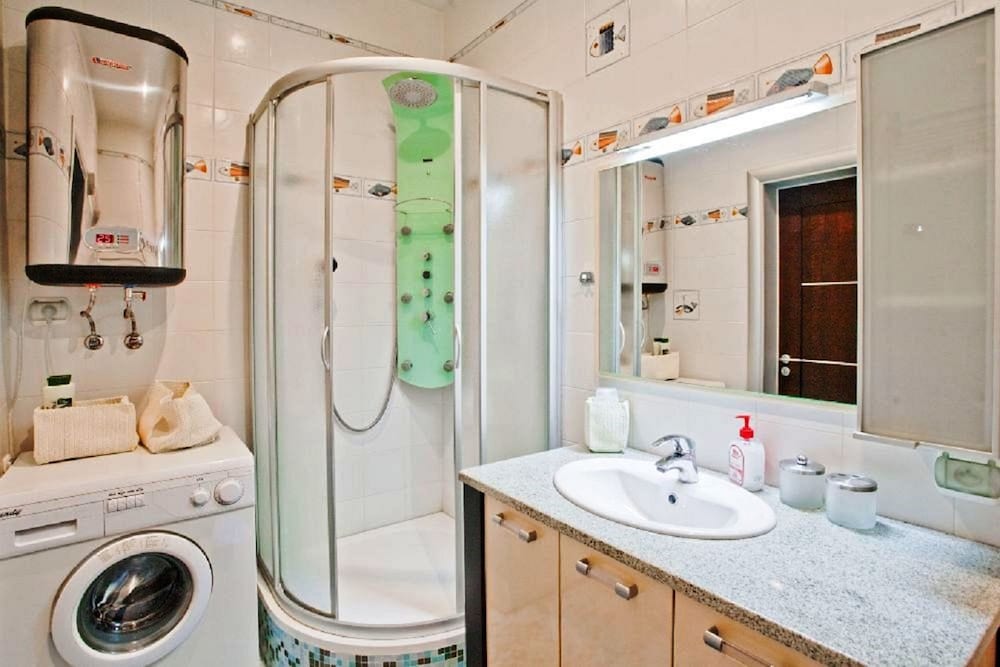 Superior Apartment (Internatsionalnaya, 17) photo 2
