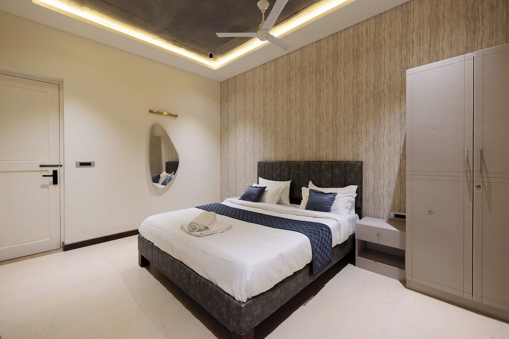 Elite Suite, Garden View photo 2