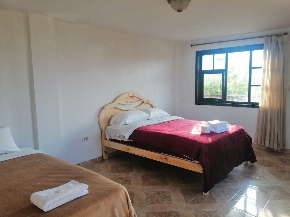 Triple Room, Multiple Beds