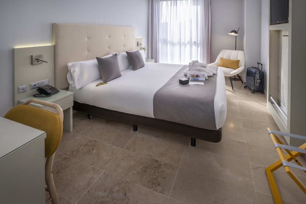 Comfort Double Room, Tower