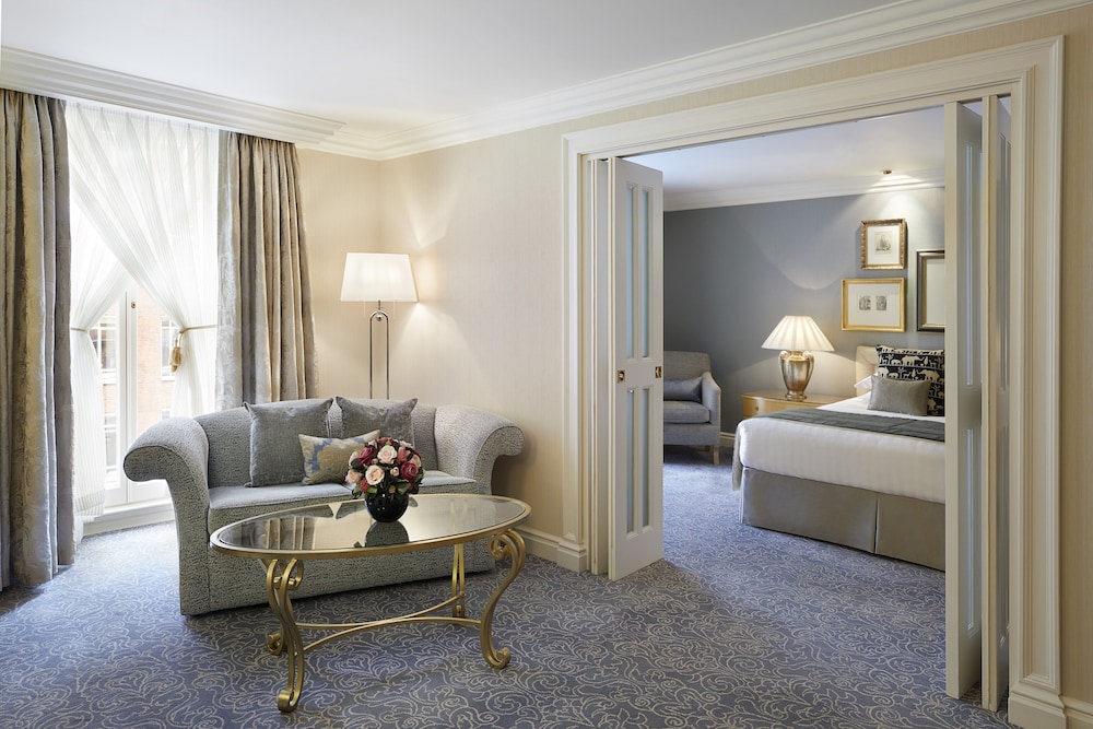 Suite (Marylebone)