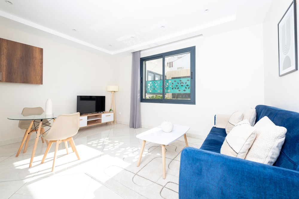 Apartment photo 1