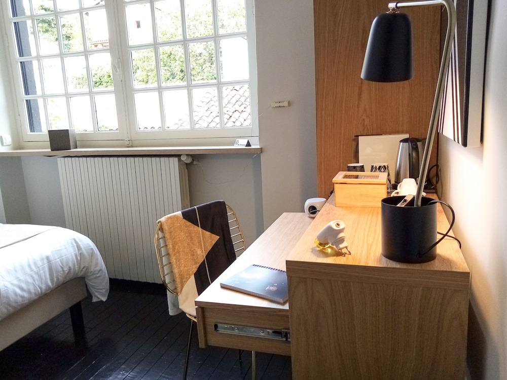 Comfort Double Room, Private Bathroom, Garden View (Petite Chambre 4) - Photo 10