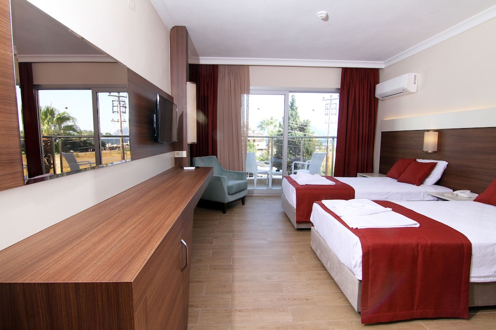 Standard Room, 1 Bedroom, Non Smoking, City View photo 1