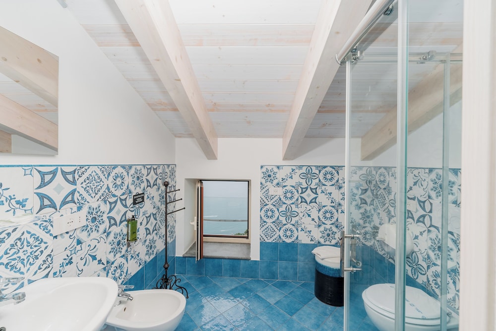 Double Room, Sea View (Depandance) - Photo 32