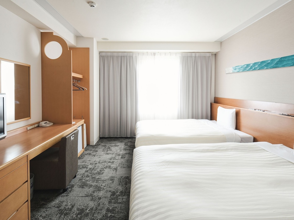 Twin Room, Non Smoking - Photo 4
