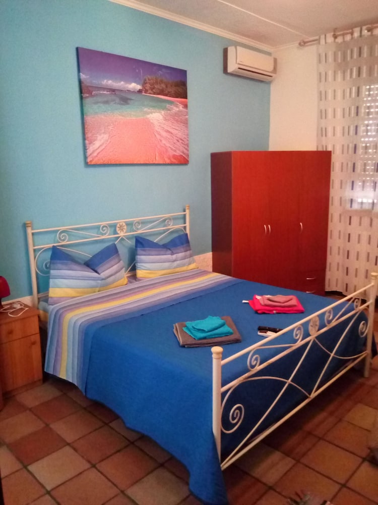 Triple Room (Queen) photo 2