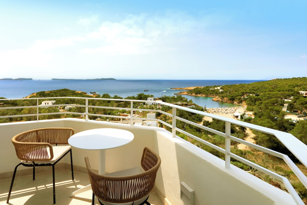 Suite, Sea View (Panoramic) thumbnail 6