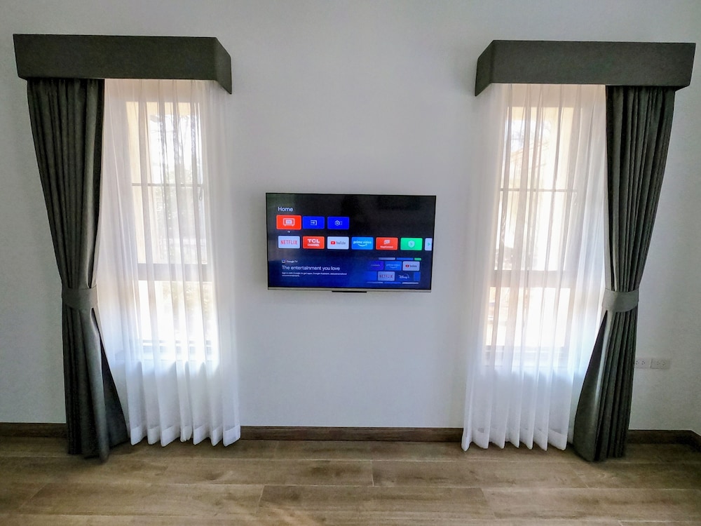 Premium Bungalow photo 2