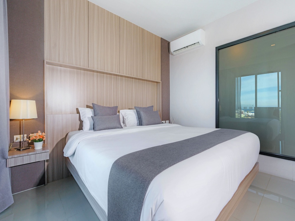 Grand Deluxe Sunset View - Photo 13