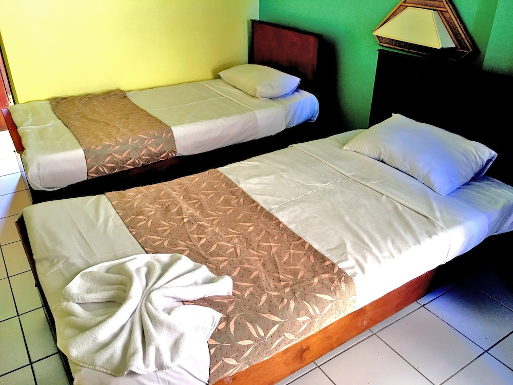 Executive Suite, 1 Queen Bed with Sofa bed photo 3