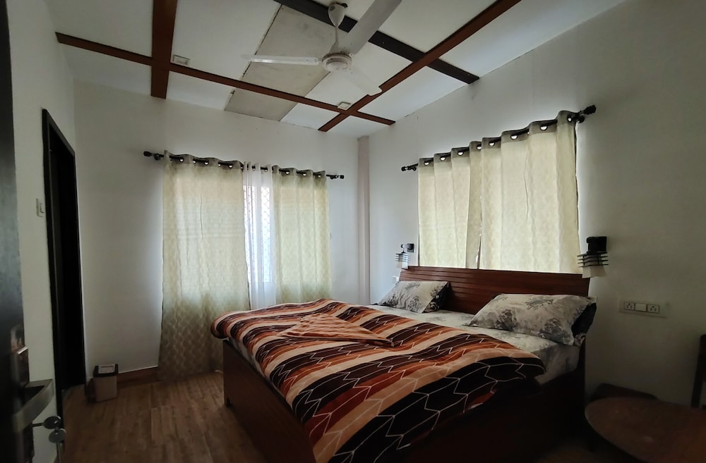 Deluxe Room - Photo 2